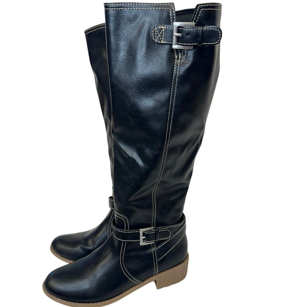St. John’s Bay Doral Black knee high buckle Boots. Memory foam size 8.5 New